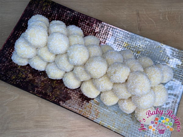 Candy Raffaello without baking for babies