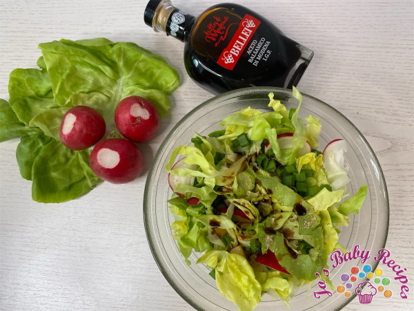 Salad with balsamic steel vinegar